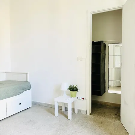 Pensión Residenza Caracciolo *